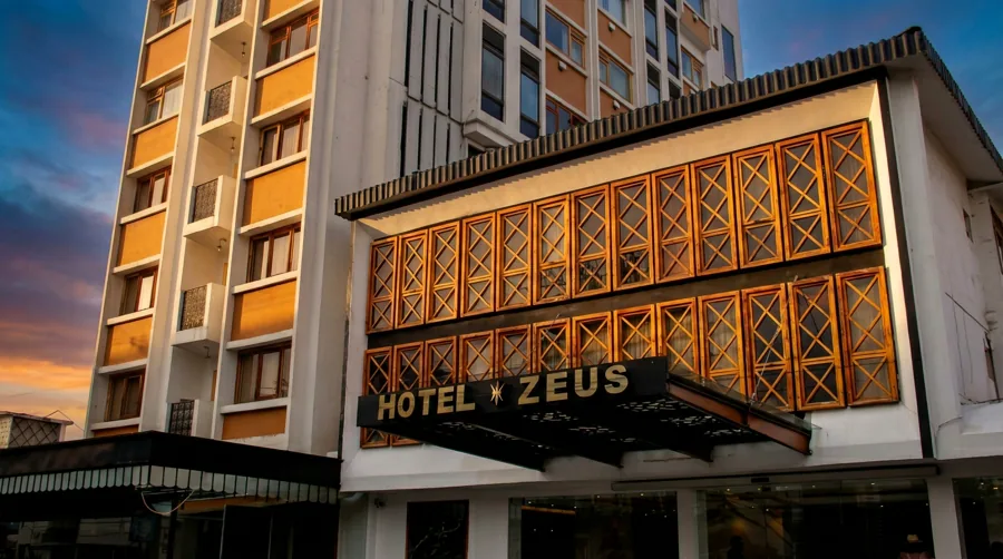 Hotel Zeus — Riobamba